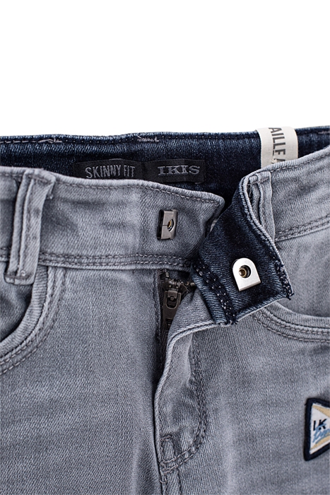 BOYS’ MEDIUM GREY RECYCLED SLIM JEANS WITH BADGES MEDIUM GRE 4