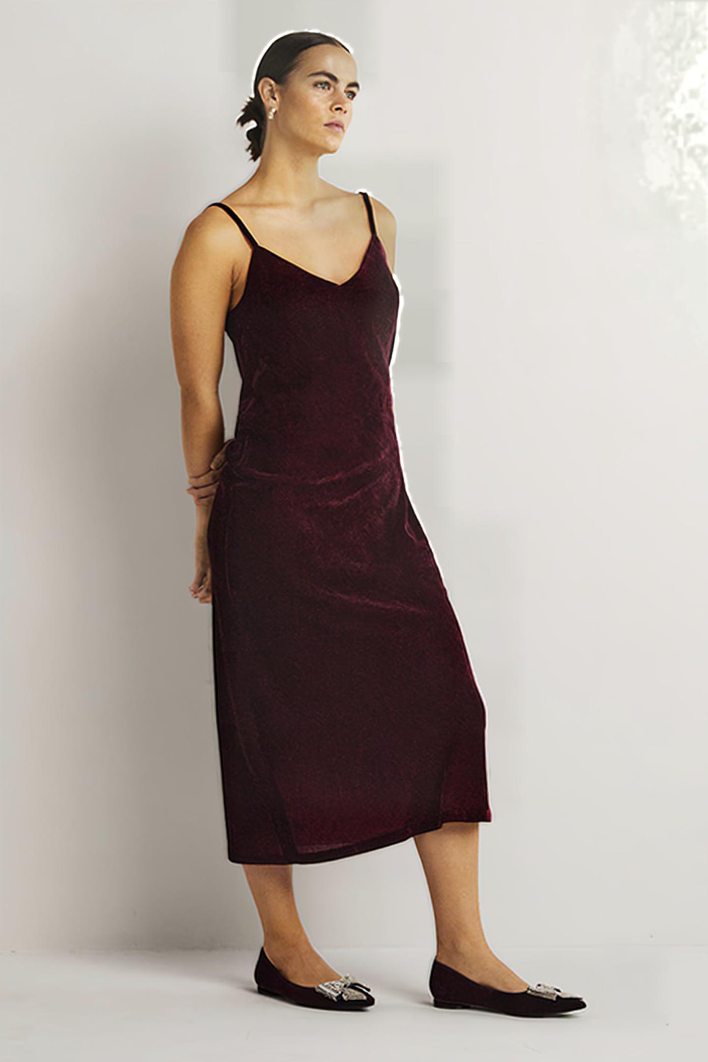 VELVET JERSEY MIDI DRESS BLK | Online Outlet | Otrium VELVET JERSEY MIDI DRESS BLK | Online Outlet | Otrium