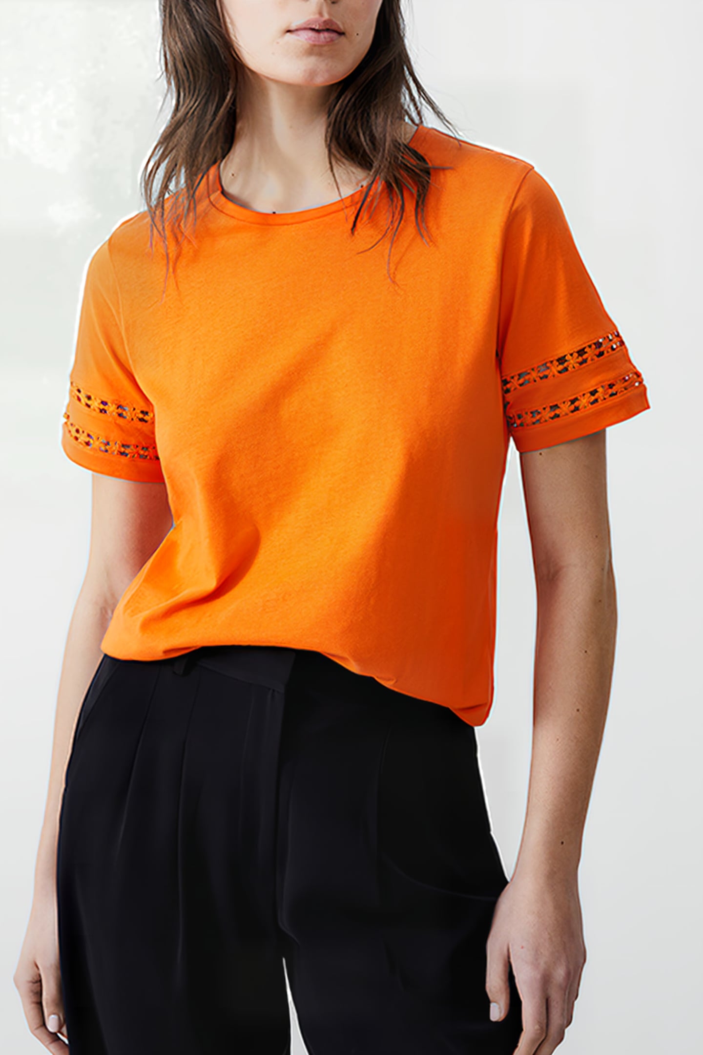 CROCHET TRIM TEE MANDARIN 1