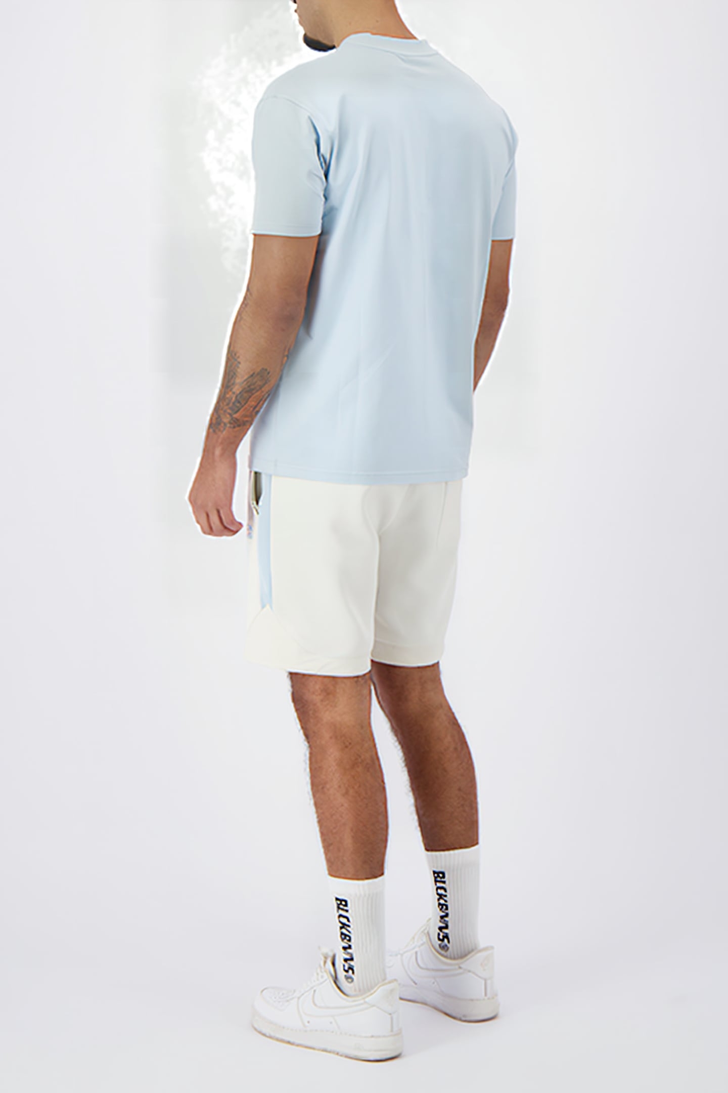 INITIAL SHORTS BEIGE 3