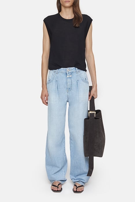 CREW NECK VEST BLACK 3