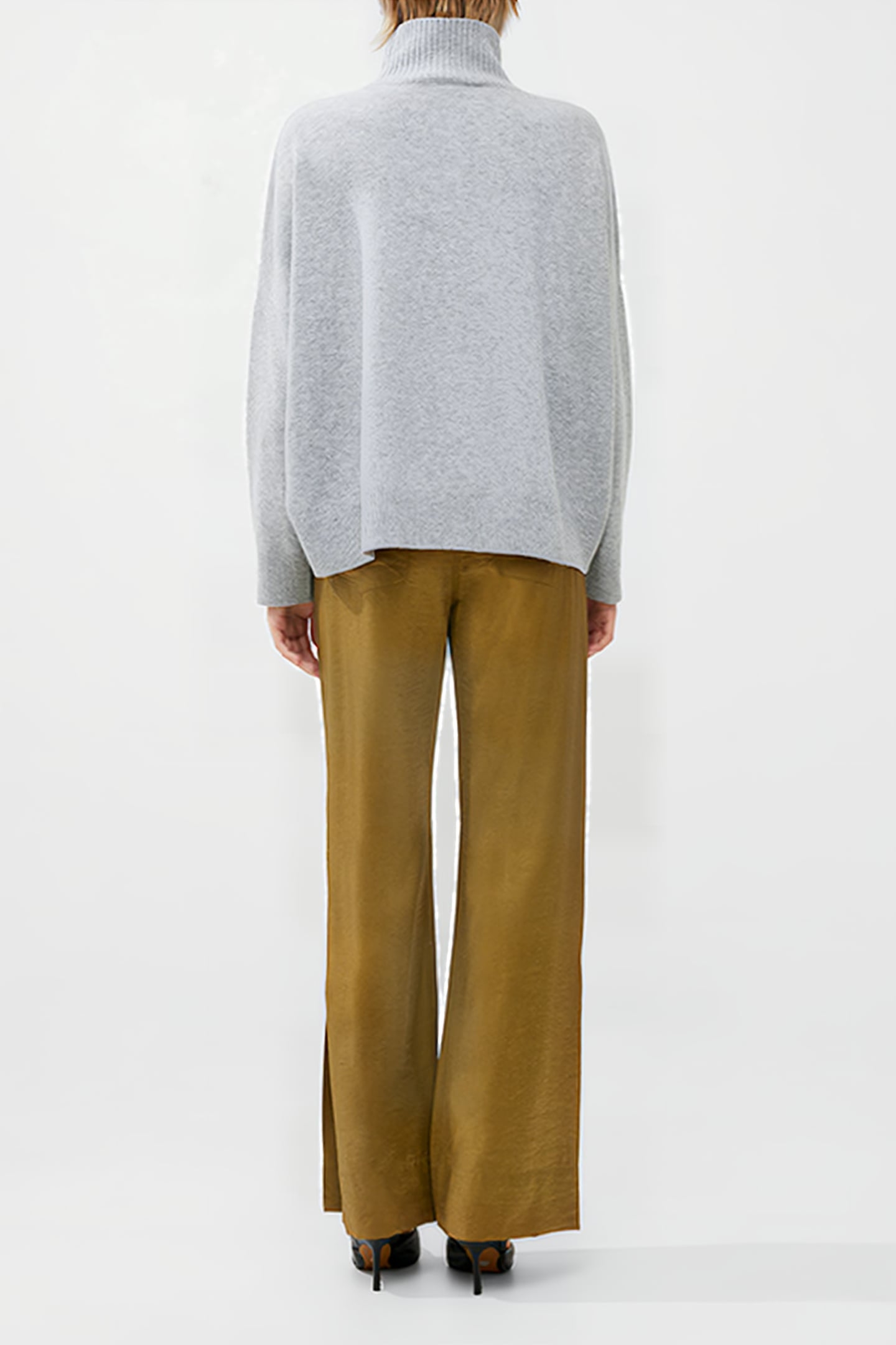 JEANIE VHARI SUST ROLL NK JMPR BLACK 7