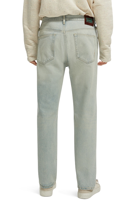 THE VERT STRAIGHT JEANS — RULE BREAKER 2