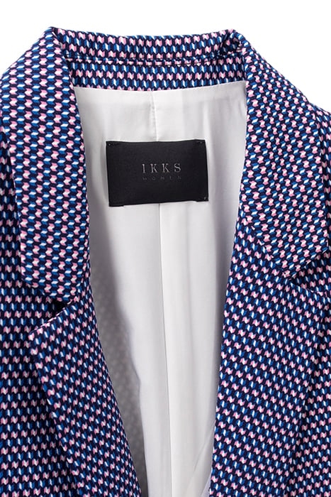 WHITE LENZING™ ECOVERO™ JACKET WITH OPTIC PRINT 6