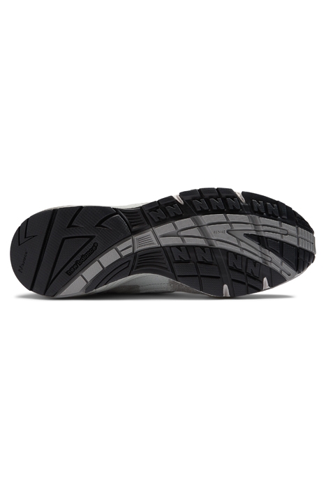 W991PRT SNEAKERS IN GREY 5