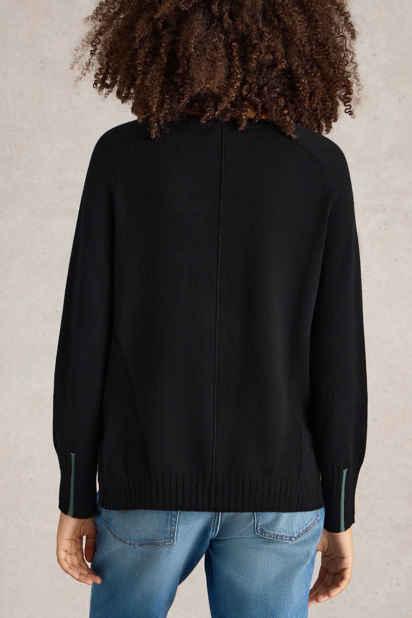 CITY JUMPER PURE BLACK 2