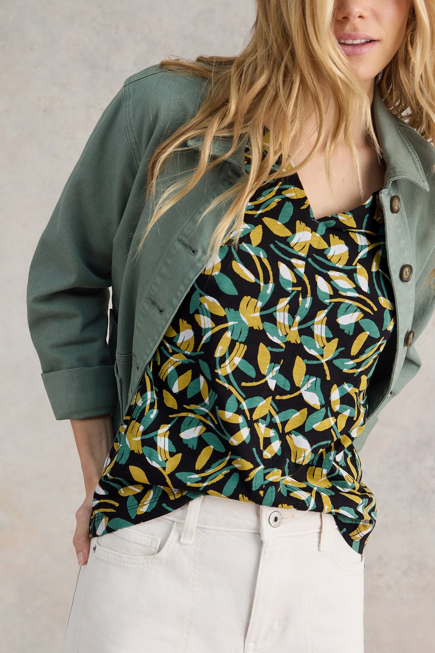 NELLY LS TEE BLACK PRINT 6