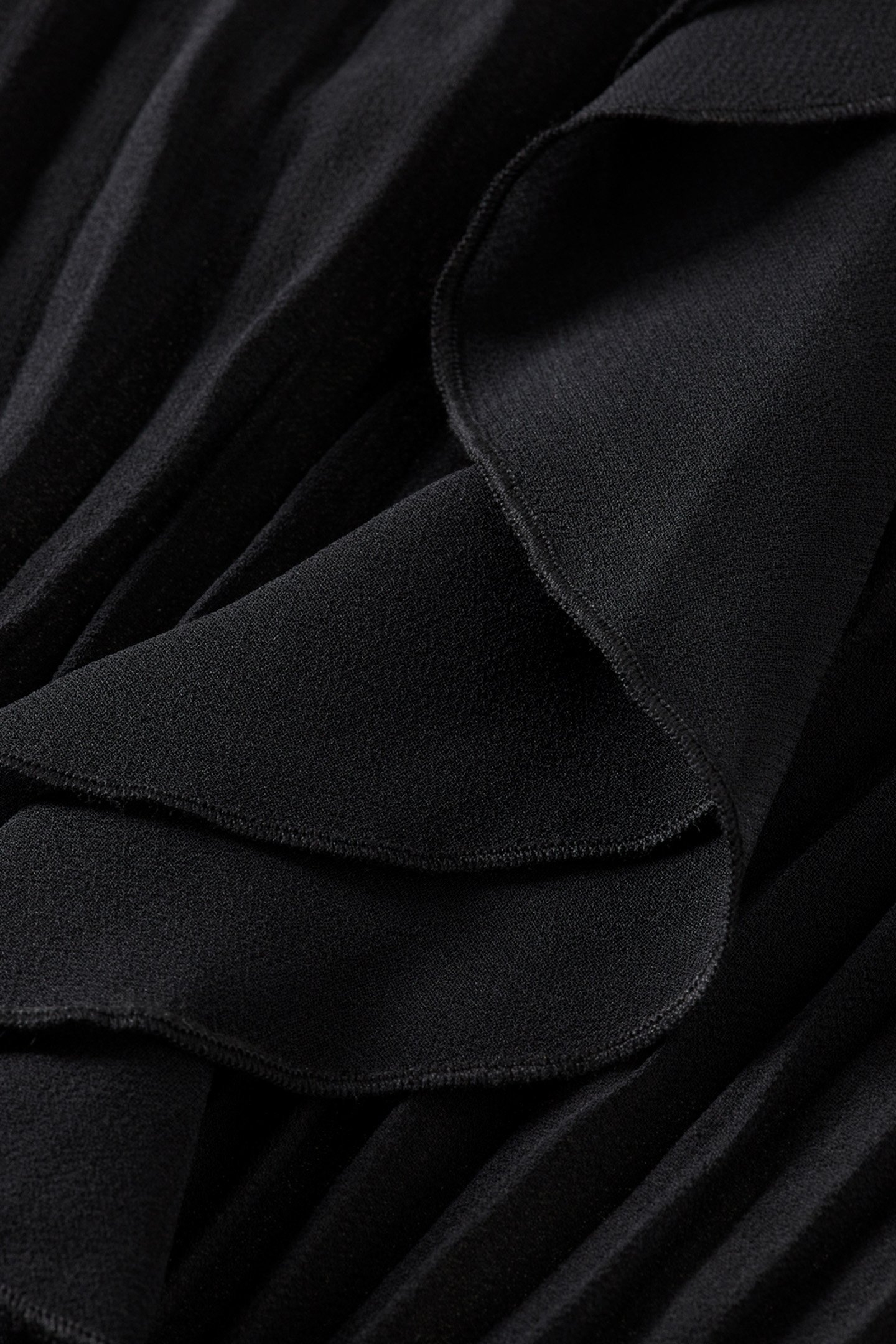 RUFFLED TOP EVENING BLACK 8