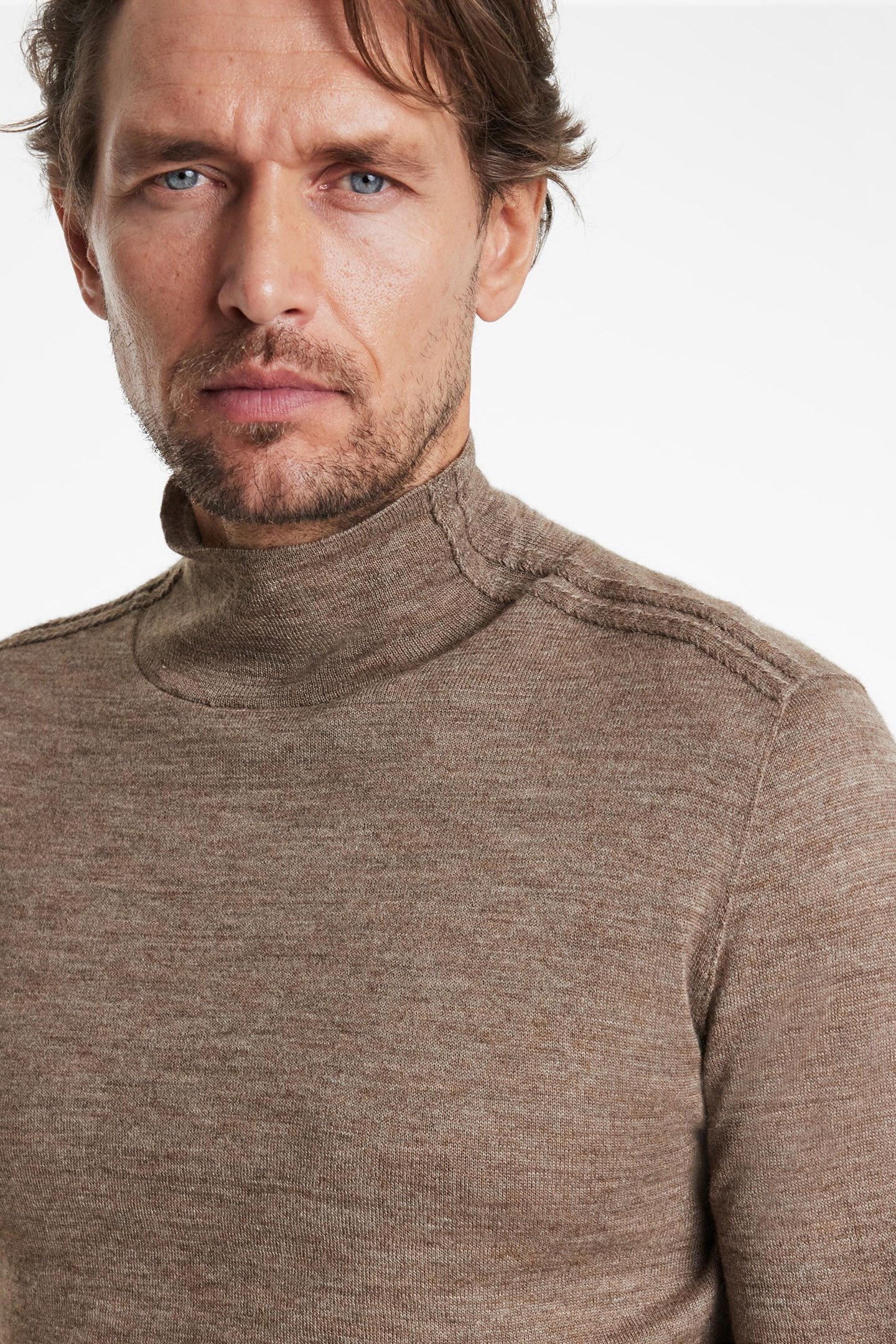 ALONTE REGULAR FIT MOCK NECK NUTMEG 3