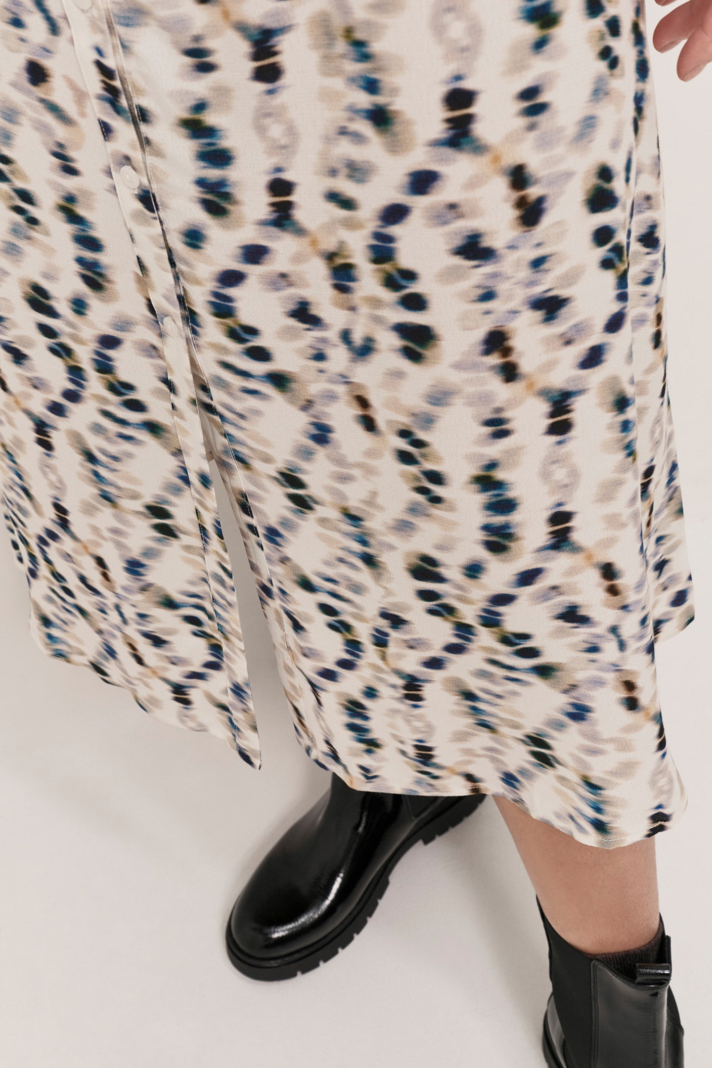 ROXY - OFF WHITE LONG SHIRT DRESS WITH PEARL TREASURE PRINT 6