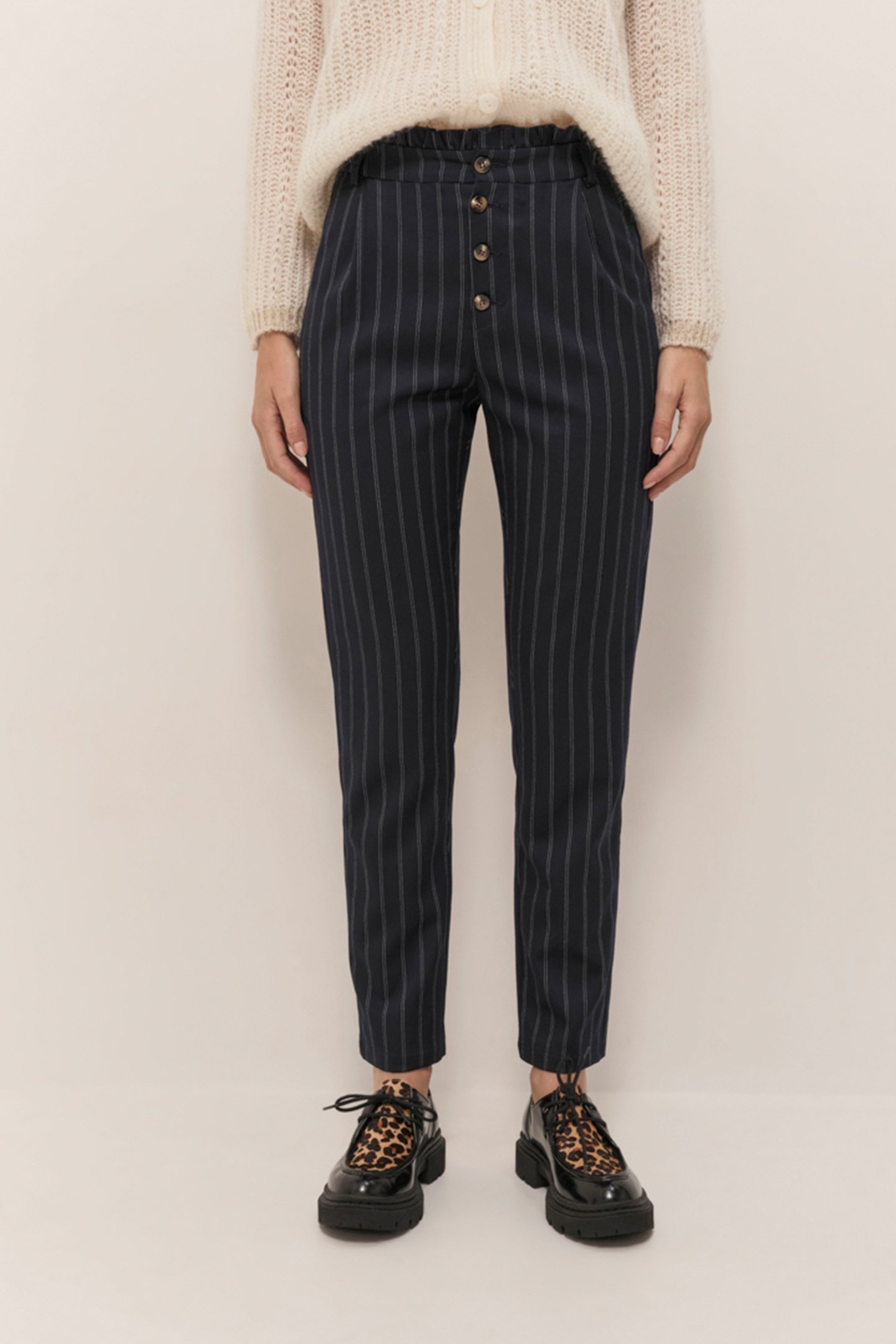 PARROT - NAVY TAPERED TROUSERS WITH STRIPES AND VISIBLE BUTT 1
