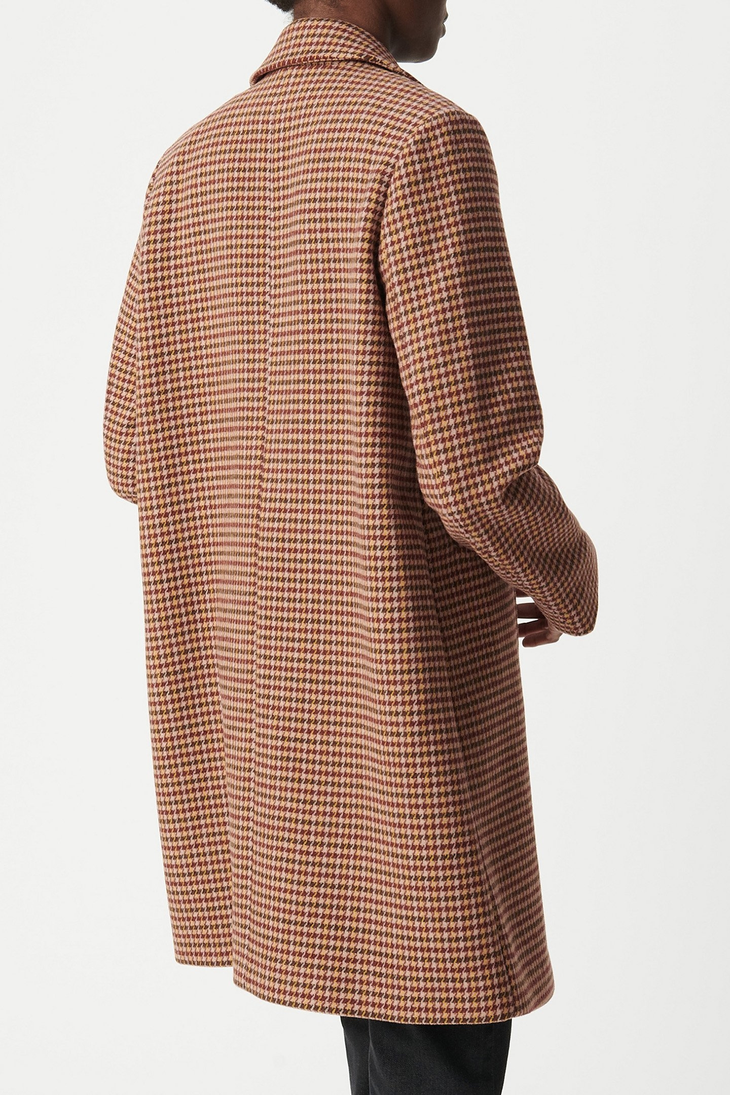 RED LONG COAT WITH HOUNDSTOOTH PATTERN 2