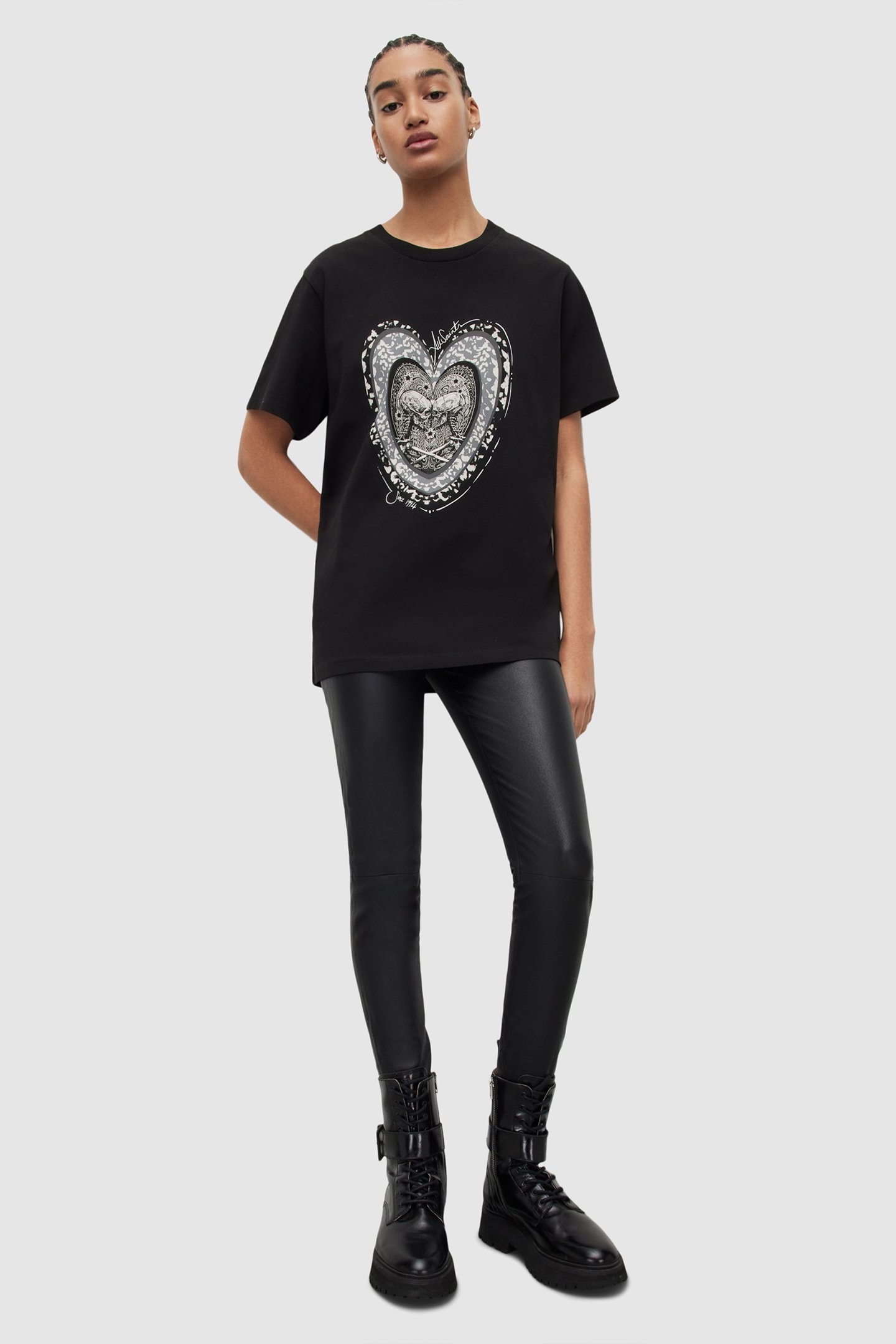 LEVINE BOYFRIEND TEE BLACK 2