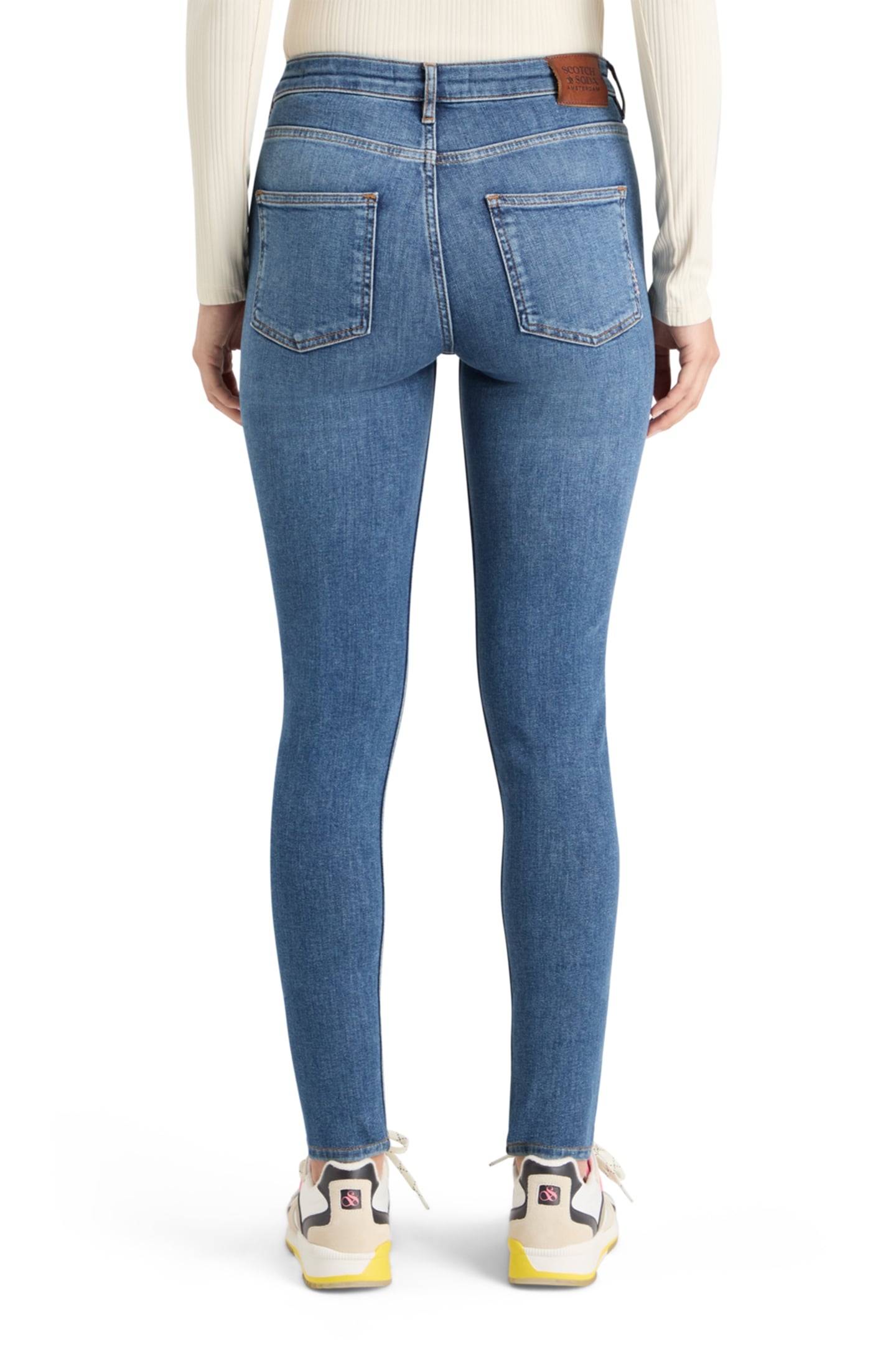 ESSENTIALS HAUT SKINNY JEANS — FRESH DRAFT 2