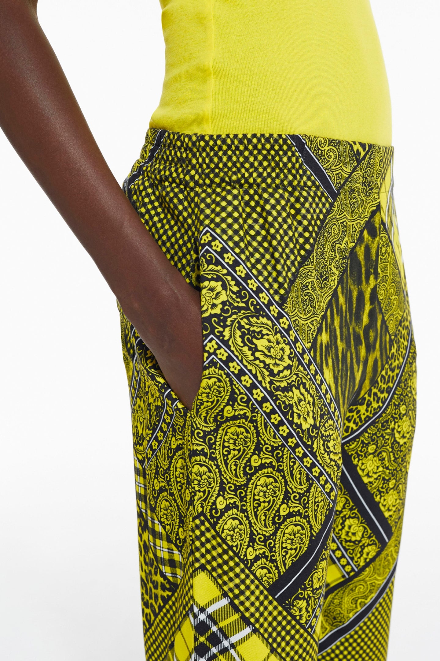 STRAIGHT FLOWING PANTS BLACK/YELLOW 4