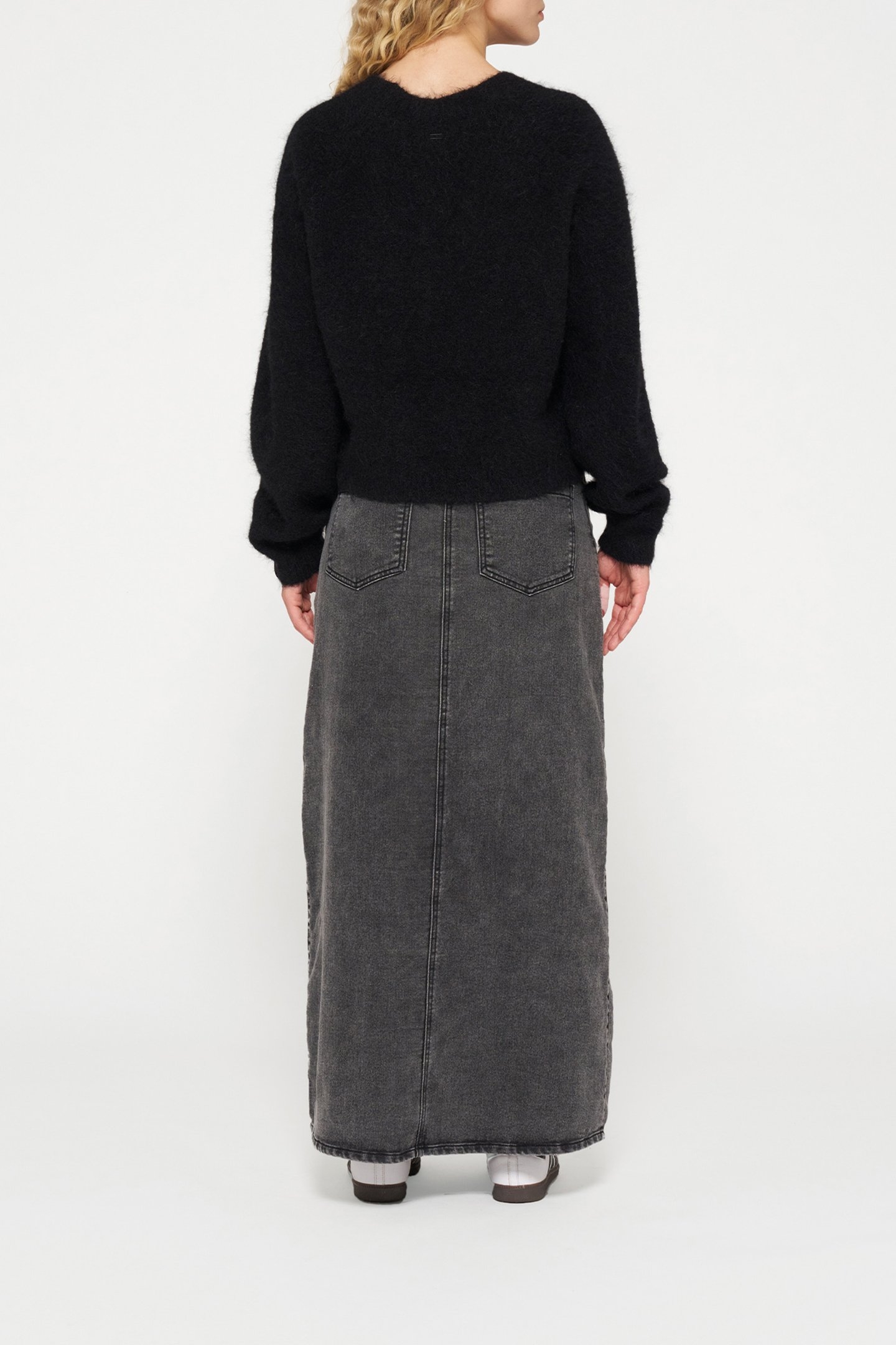 CROPPED V-NECK SWEATER KNIT 1012 3