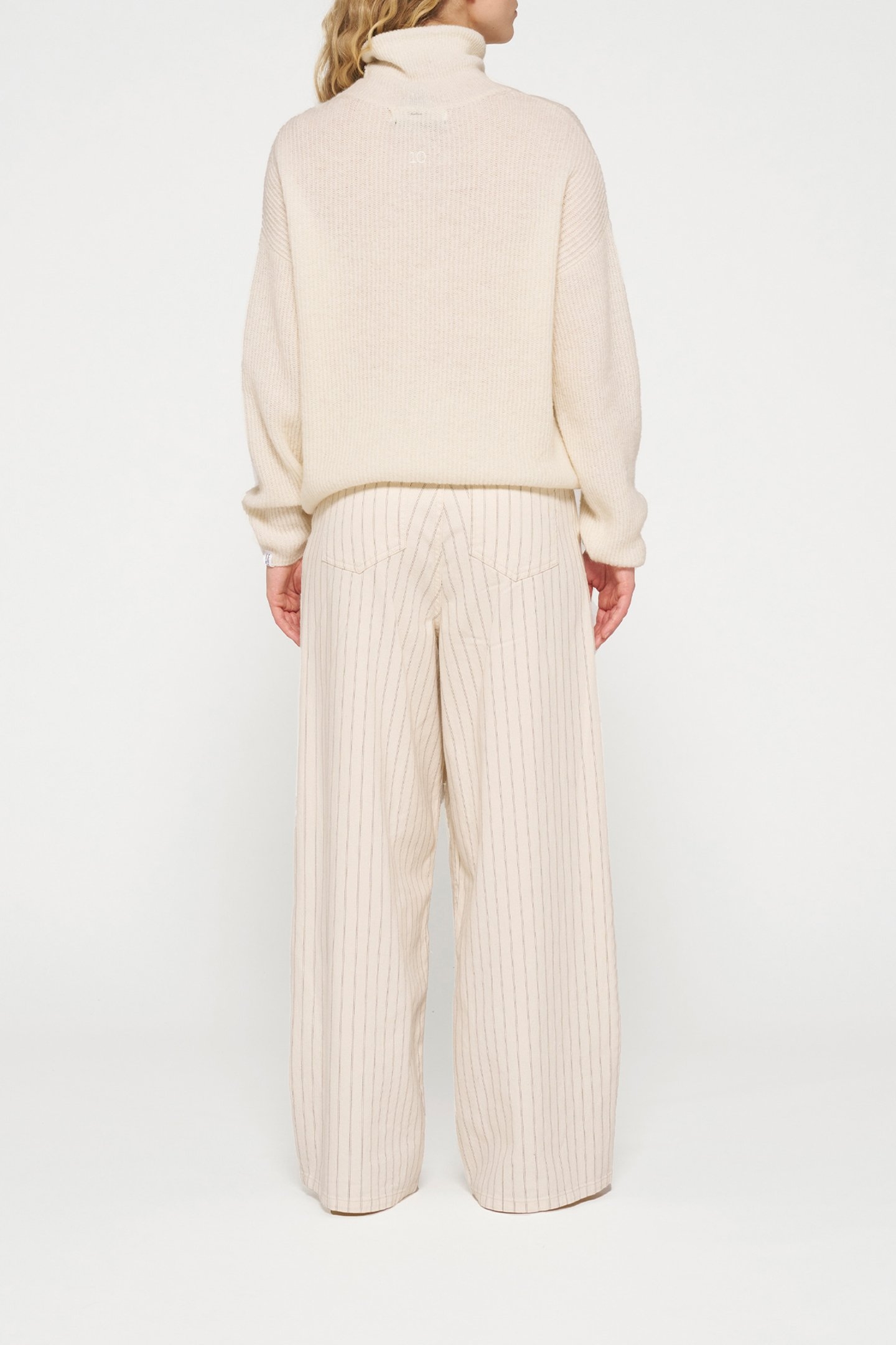 COLL SWEATER SOFT KNIT 1002 3