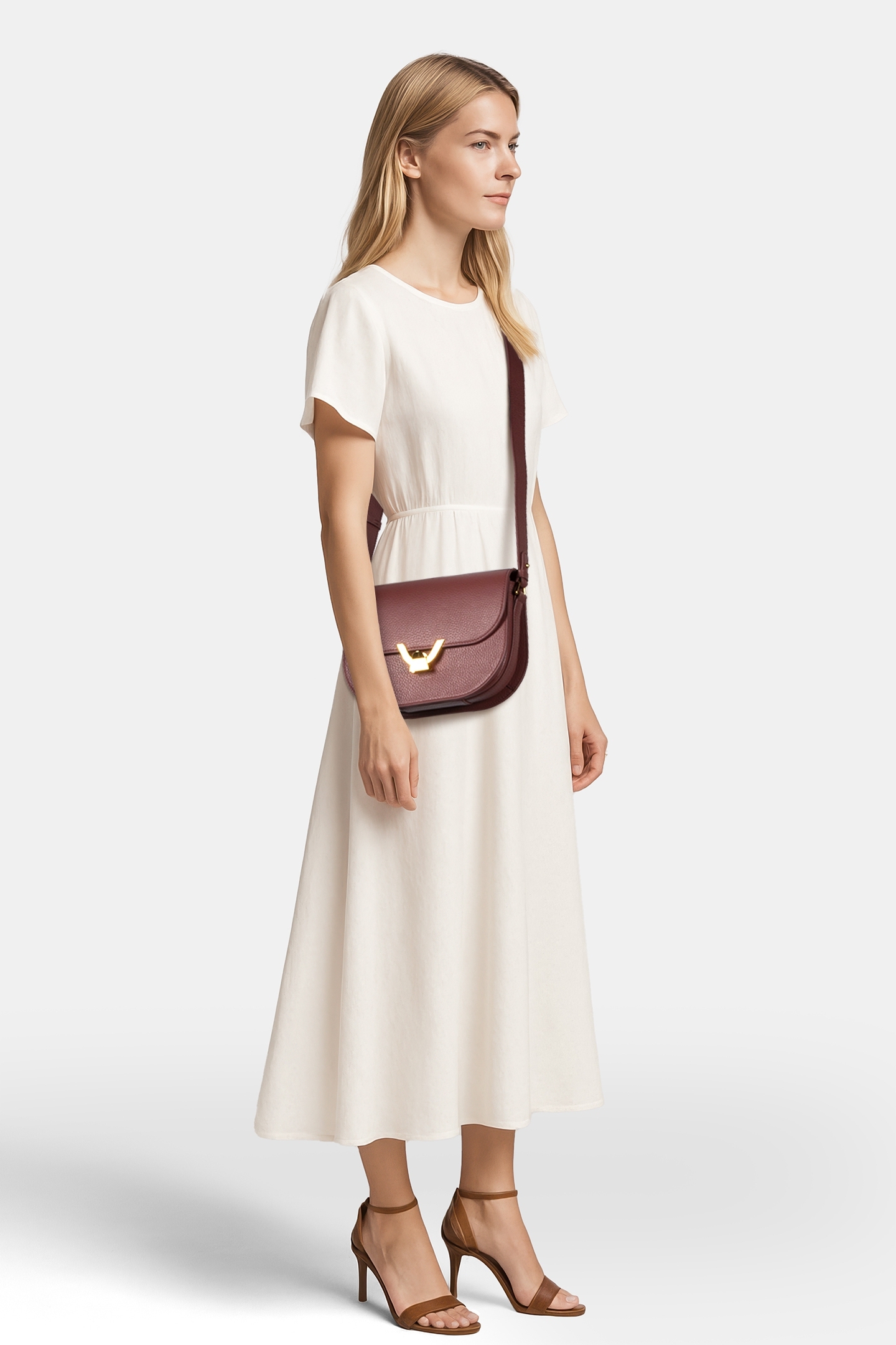 CROSS BODY BAG IN GRAINED LEATHER 1