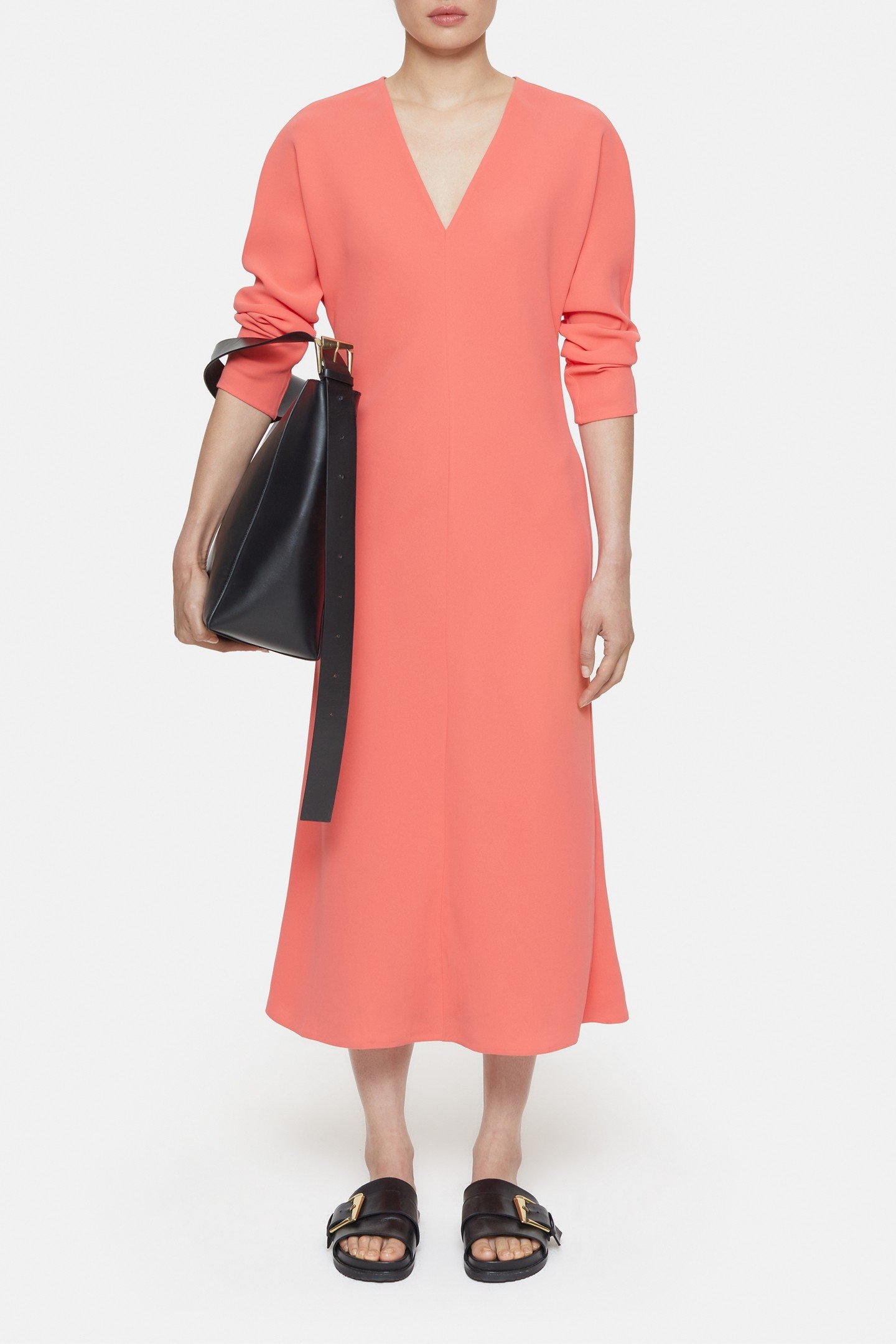 LONG V-NECK DRESS VIBRANT RED 3