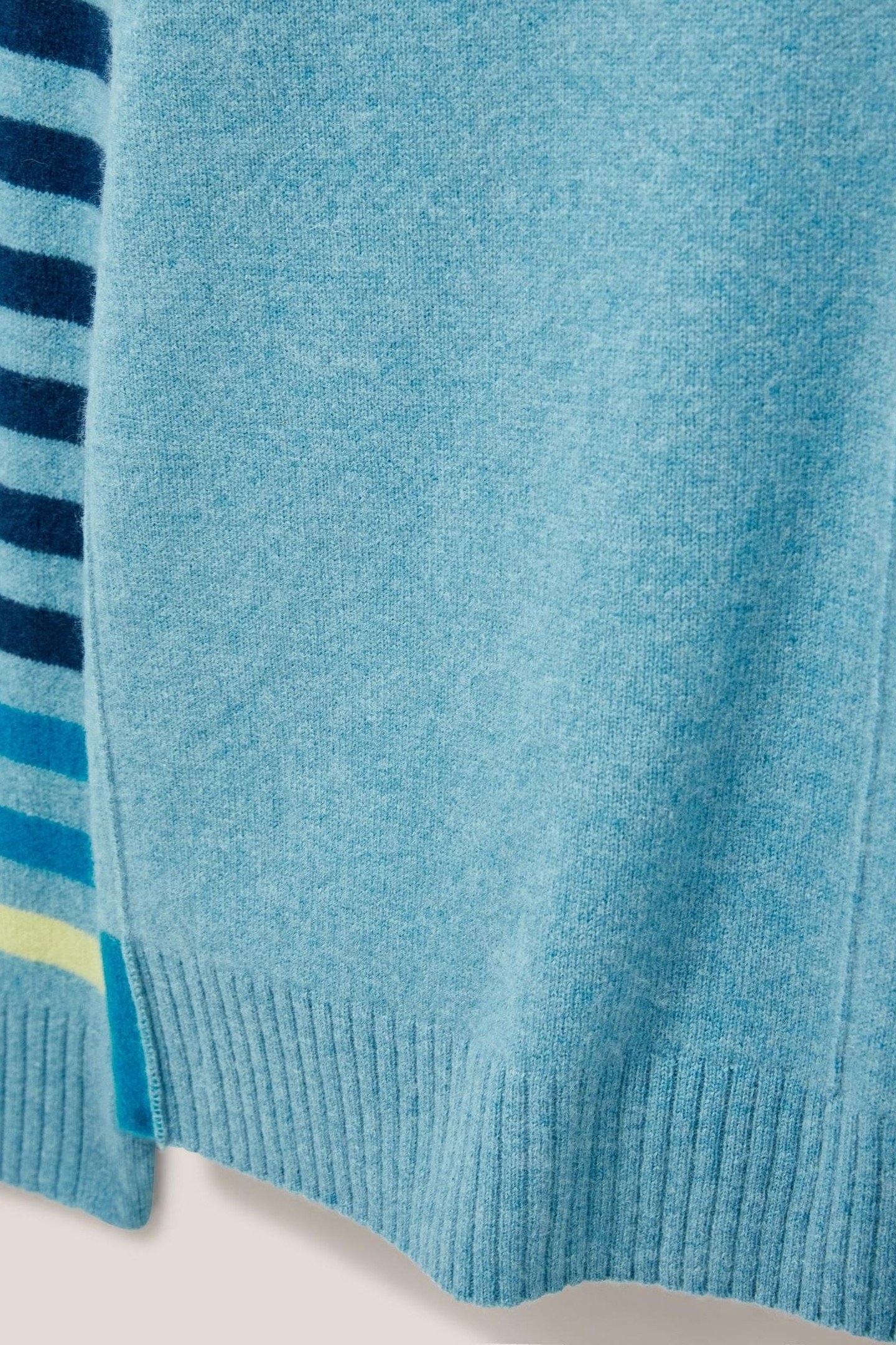 CLARA V NECK CASHMERE JUMPER BLUE MULTI 3