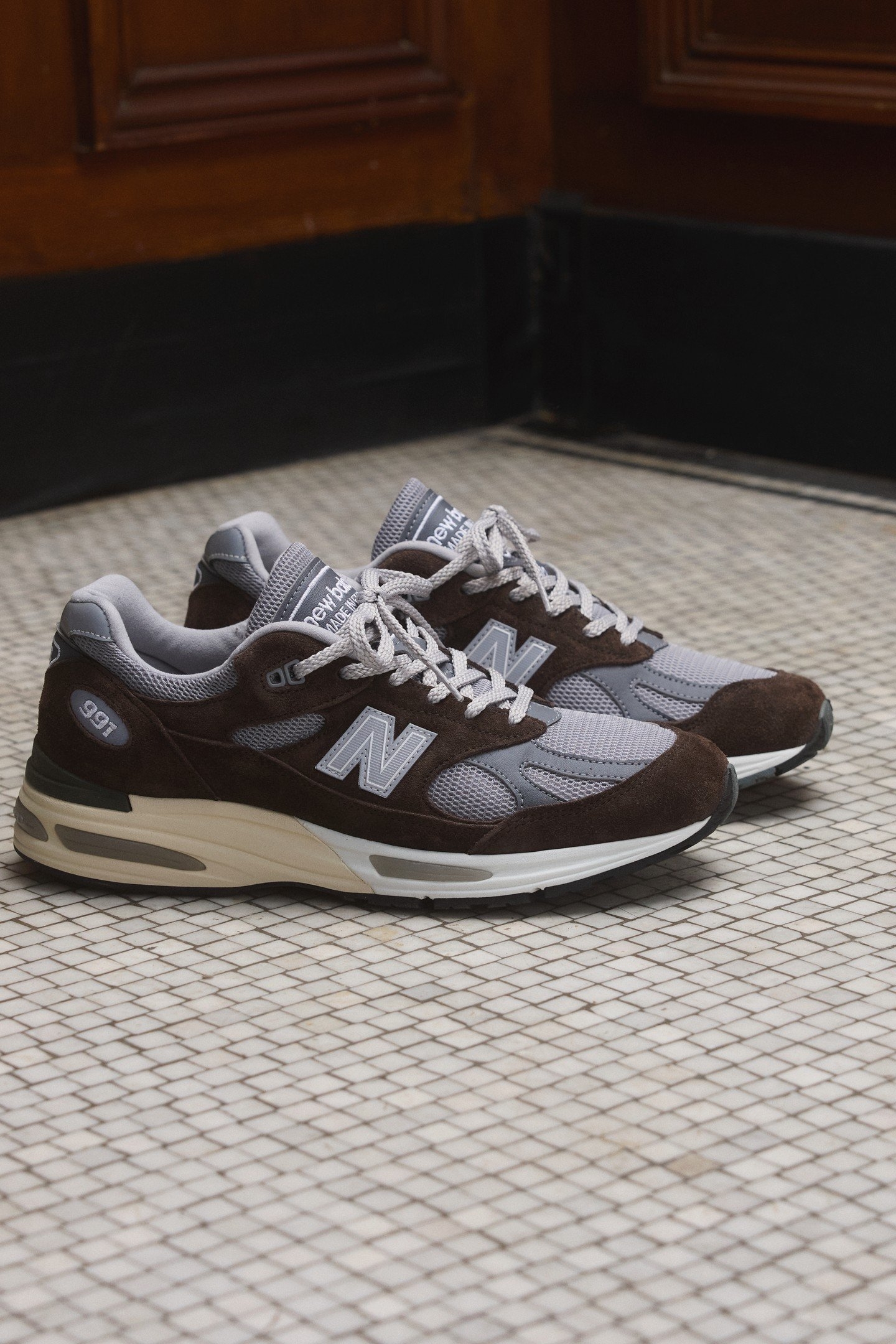 UNISEX MADE IN UK 991V2 SLATE BLACK 1