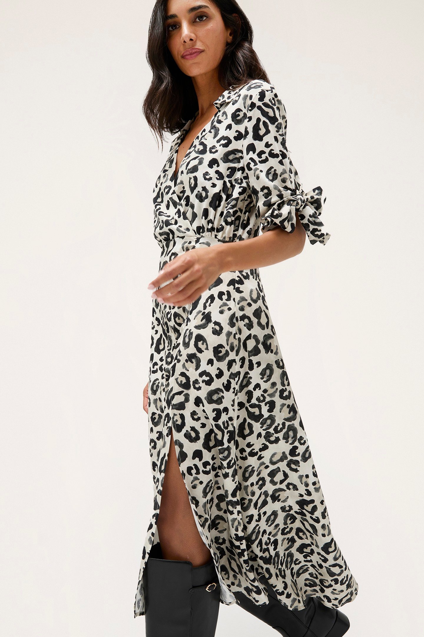 FLOWING DRESS WITH ANIMAL PRINT BEIGE 2