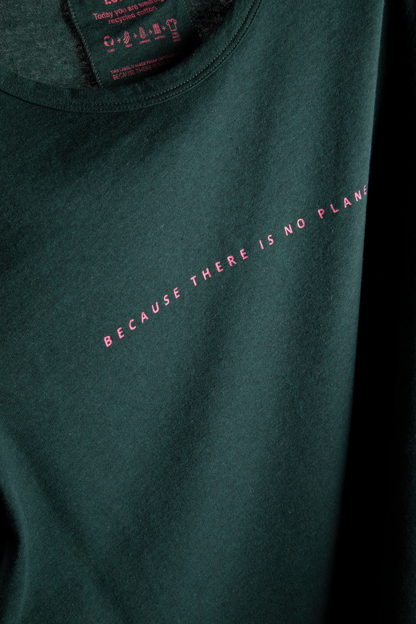 MARIELALF SMALL BECAUSE T-SHIRT KOREAN GREEN 4