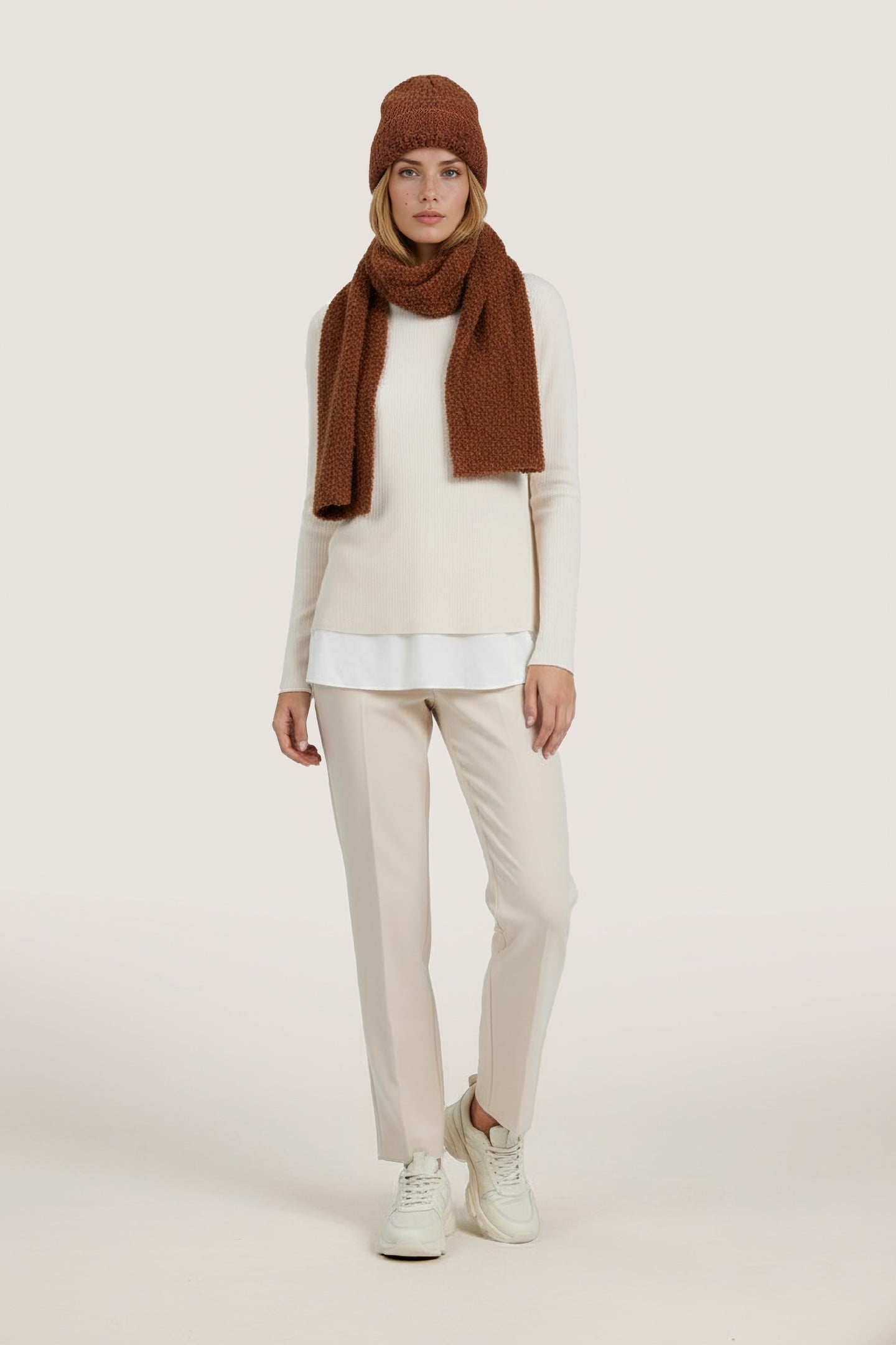 SCARF BOUCLE KNIT BROWN 1