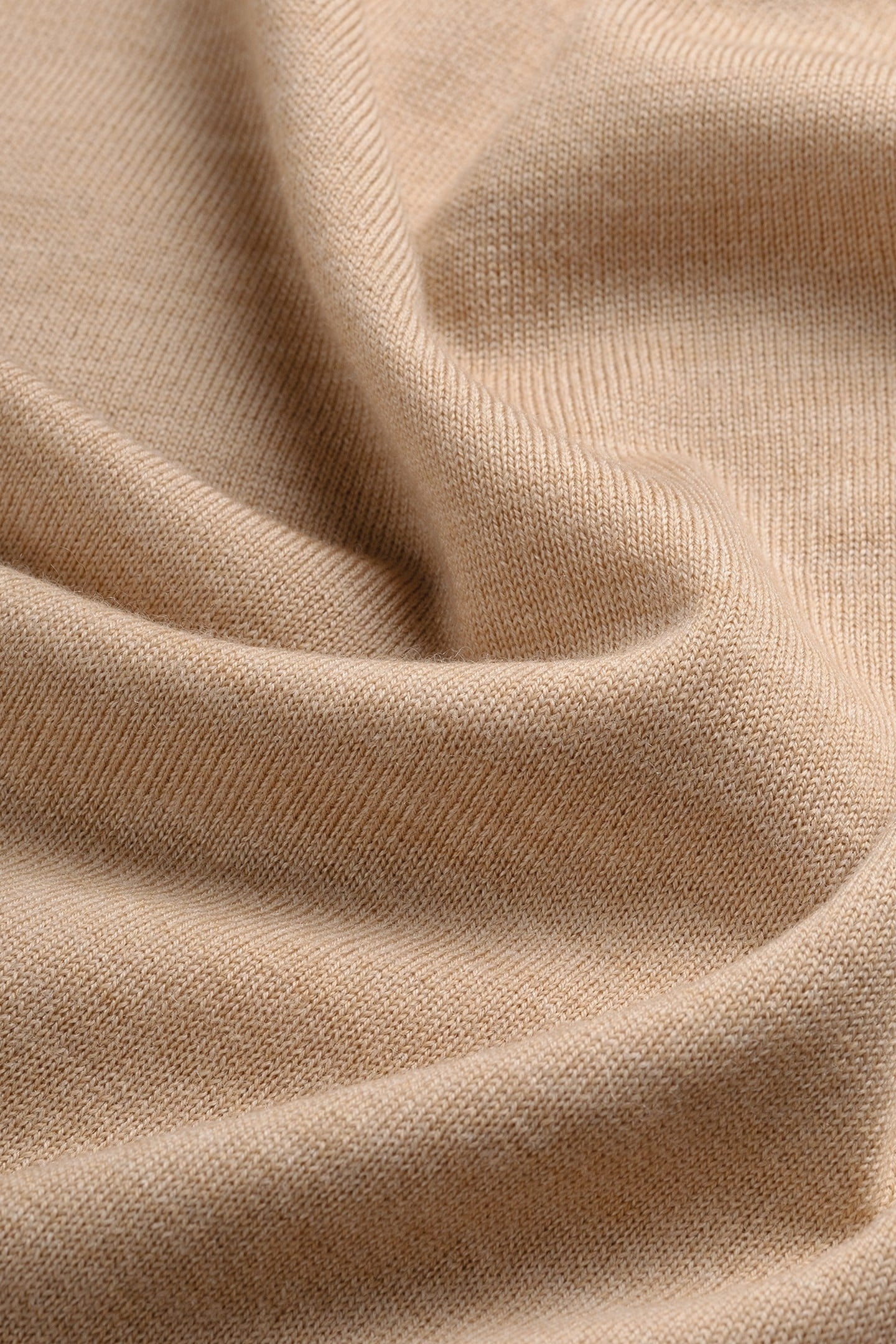 V NECK100% MERINO SAHARA SAND 6